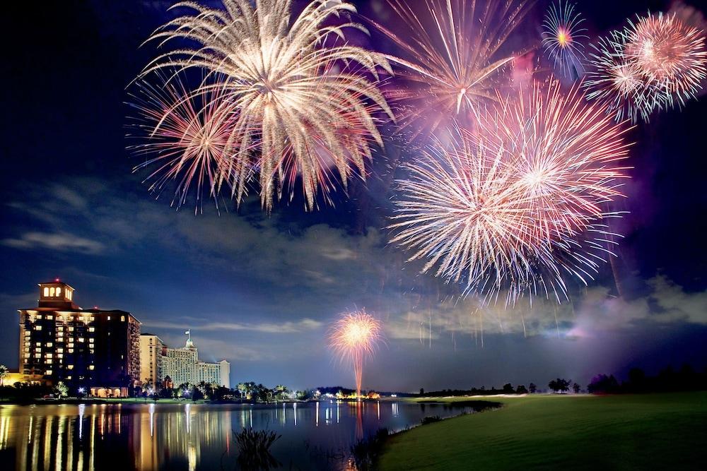 ذا ريتز-كارلتون أورلاندو، جراند ليكس المنطقة الخارجية