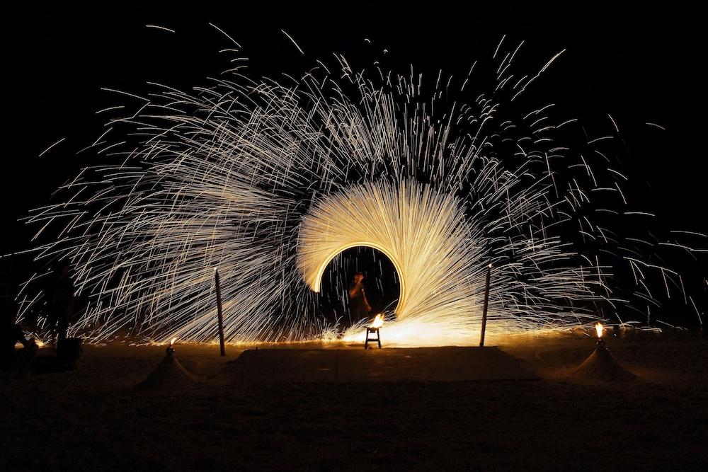 Bayview Resort Phi Phi Island - Beach Front Resort Beach