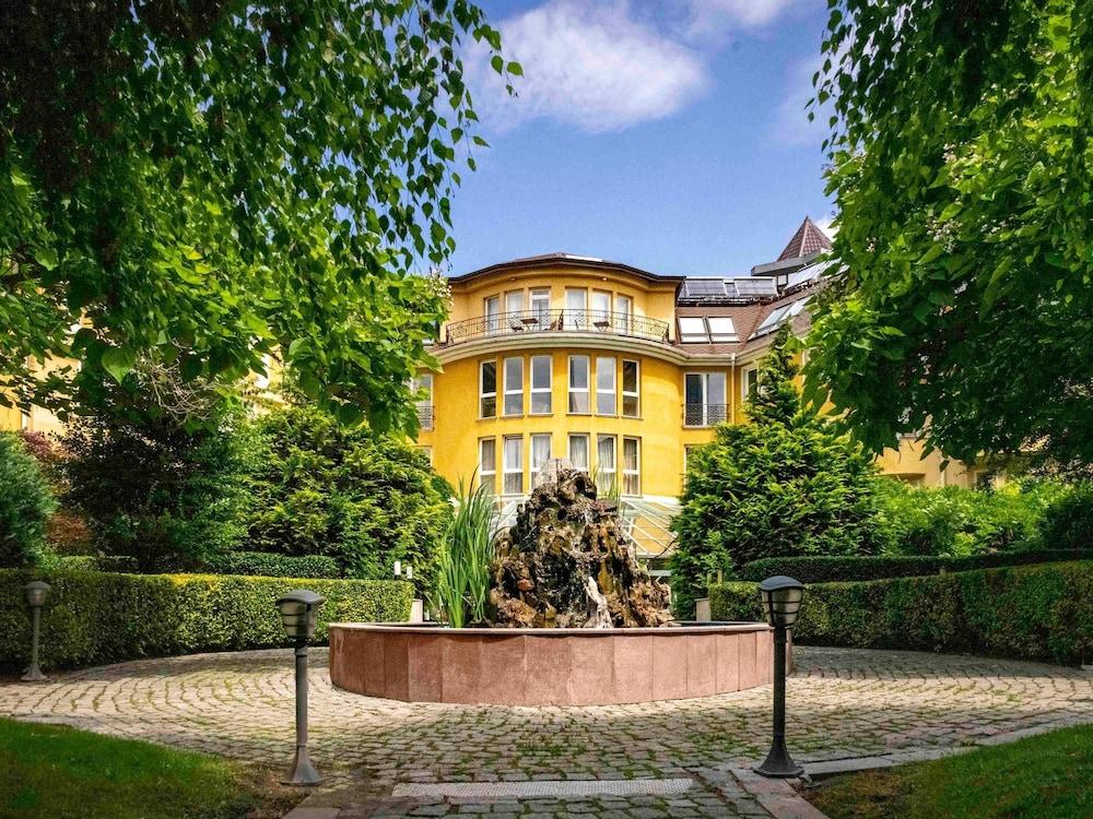 ميزون صوفيا - إم جاليري