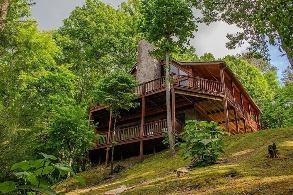 ريستوريشن ريتريت آت جرين برير 3 بد روم كابين باي ريدآونينغ المنطقة الخارجية