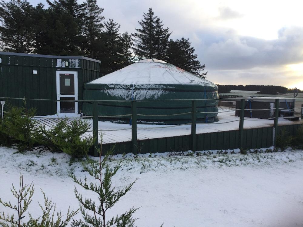 أورانج يورت ويذ هوت توب - سليبس 3، باركينج آند ويفي المنطقة المحيطة بالمنشأة