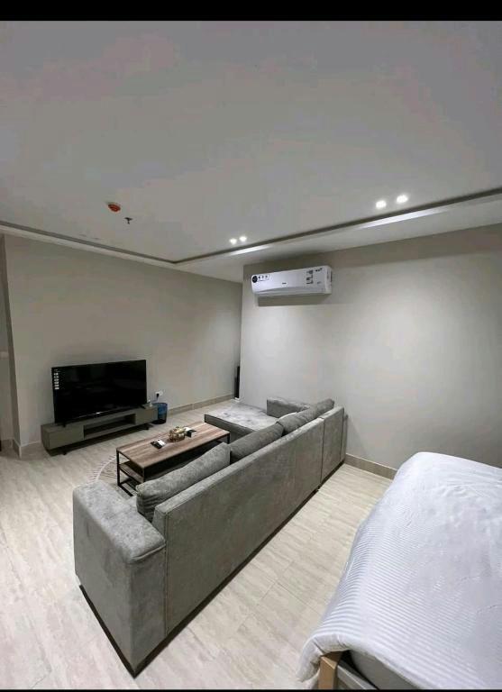 Comfy Studio with Self Check-in | 5123 Bedroom