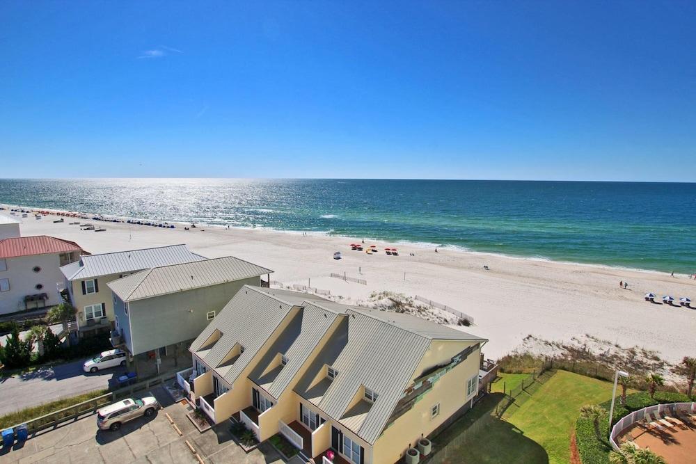 ترايد ويندز 807 منظر من الجو