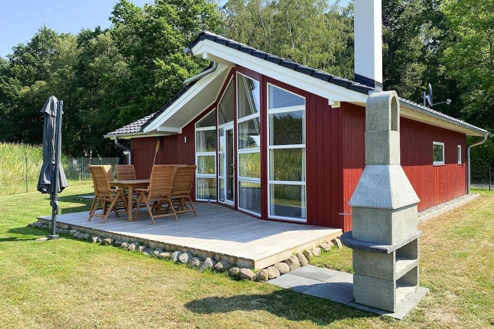 فيرينهاوس لارسون ميت سونا آم دامر سي، دامر