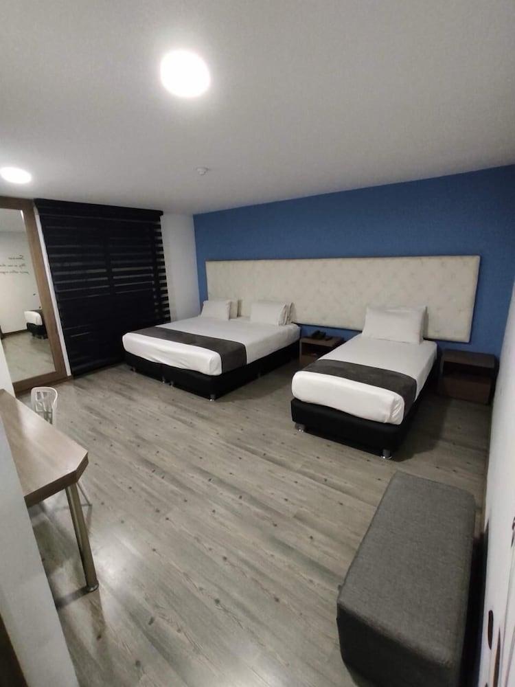 هوتل بلازا ميرانا ي إي نيوت