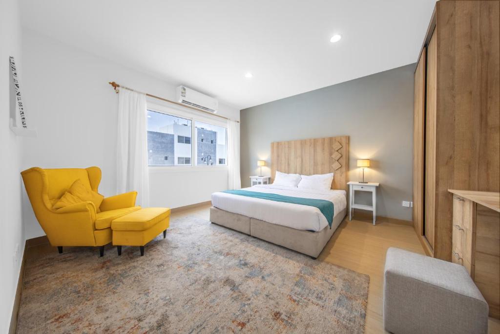 مبات - وايت بيرل كمبوند - 600 أيه - فيلا 15 أخرى