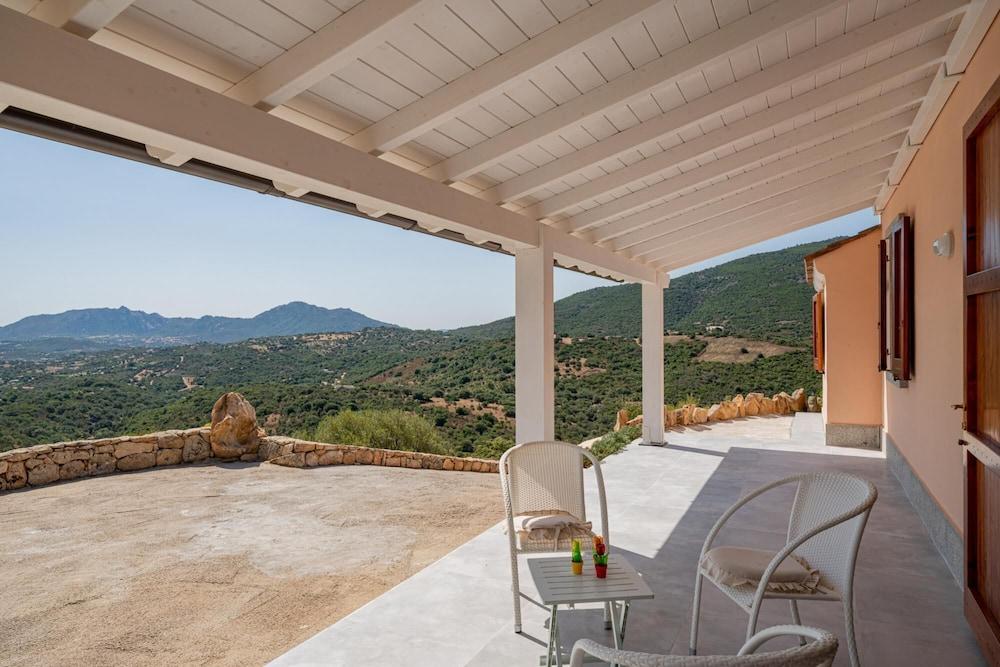 فيّا فيوري كون بيشينا باي واندرفول إيتالي غرفة