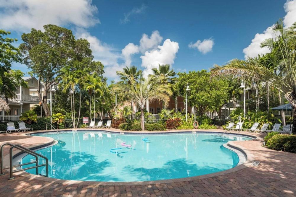 Coral Garden by Avantstay Great Location w/ Balcony & Shared Pool Interior