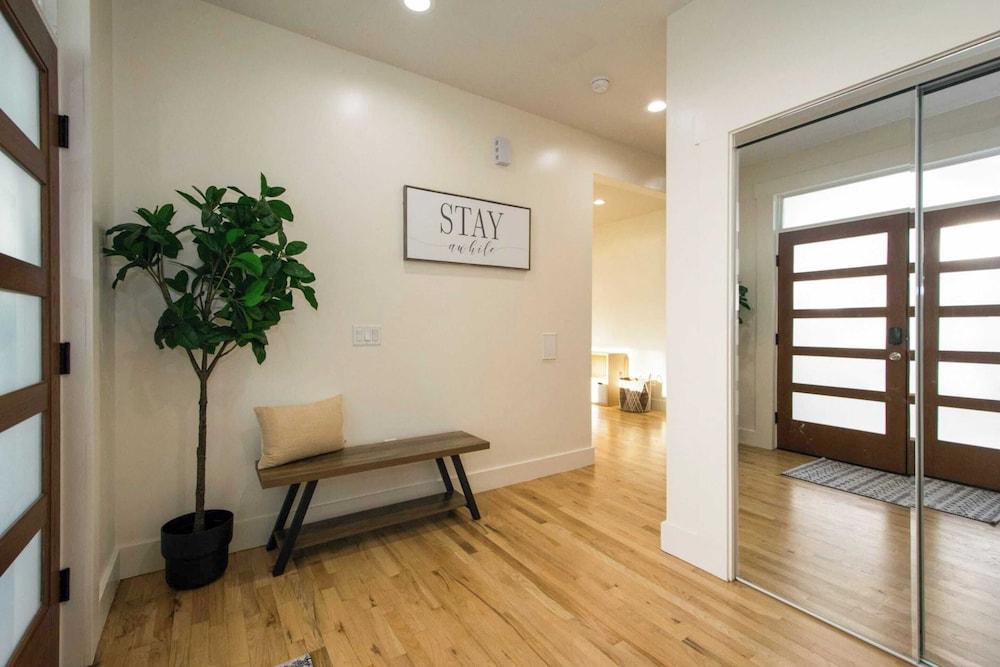 مودرن إسكايب باي أفانستاي و هوت توب، فاير بيت، ماونتن فيو ، 10مين تو تاون داخلي