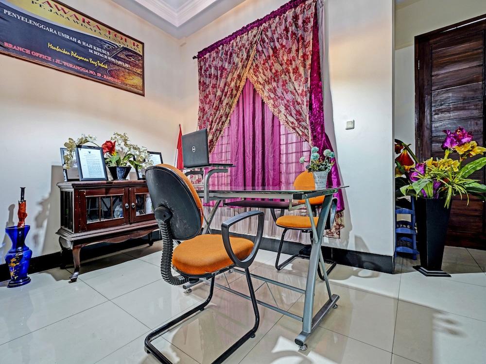 سبوت أون 91320 بوندوك إليا ساريا منطقة الاستقبال