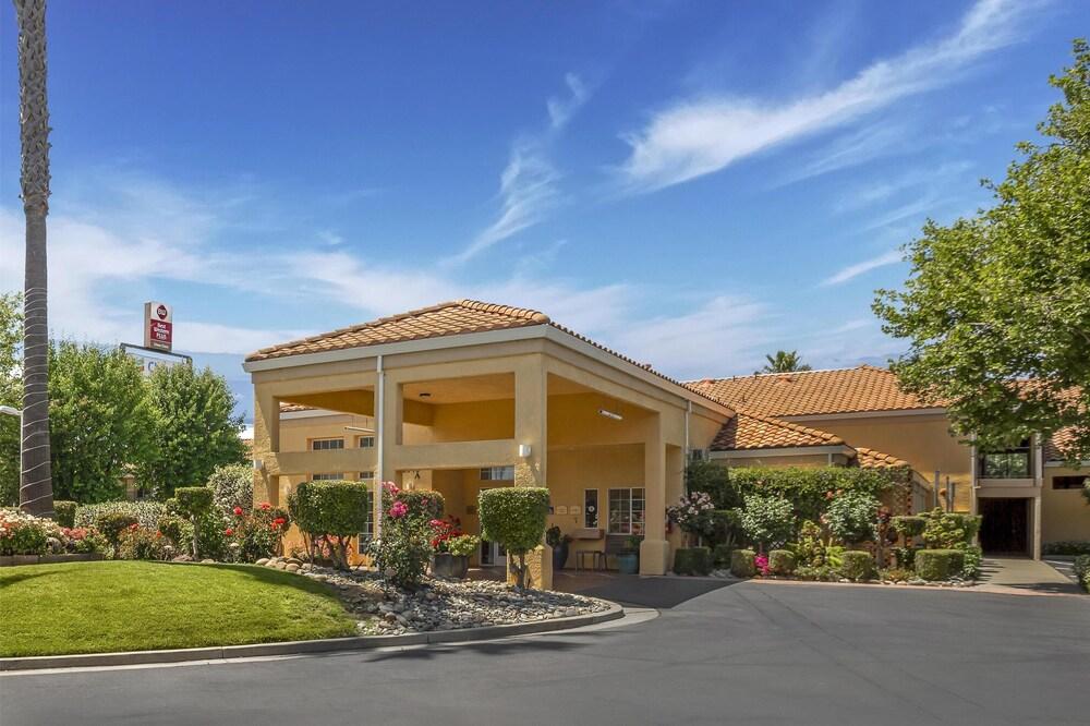 Best Western Plus Dixon Davis Exterior