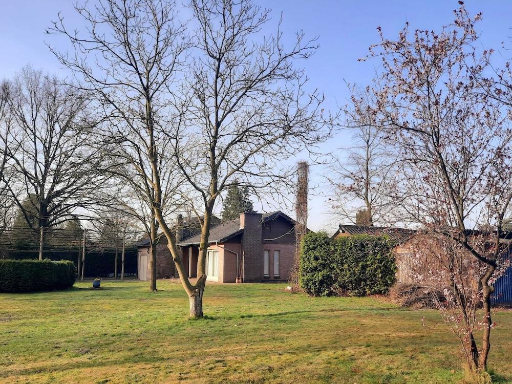 ميركسبلاس فيلا ويذ تيراس