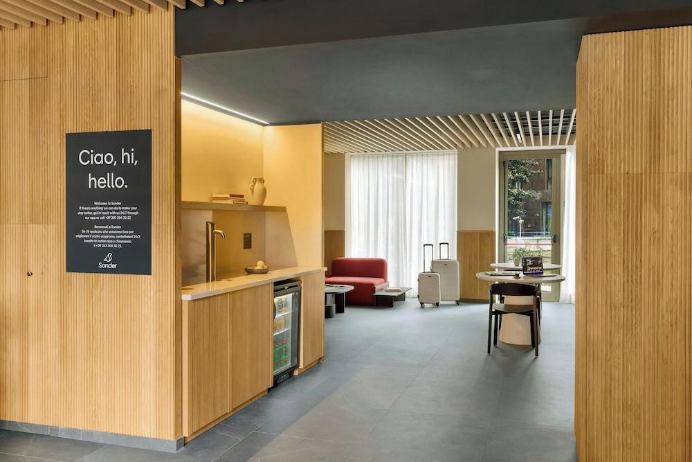 سوندر باي ماريوت بونفوي مانزوني أبارتمنتس توري فيلاسكا منطقة الانتظار في الردهة