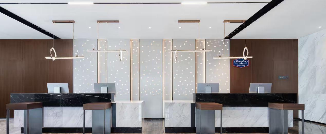 هامبتون باي هيلتون ووهان جوانجو فيرست رود أخرى