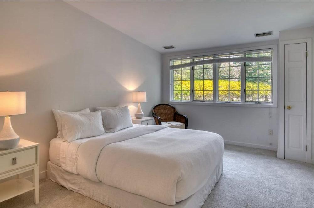 لاكوريوس  بد روم  باث رومز هاوس إن إيست هامبتونز غرفة