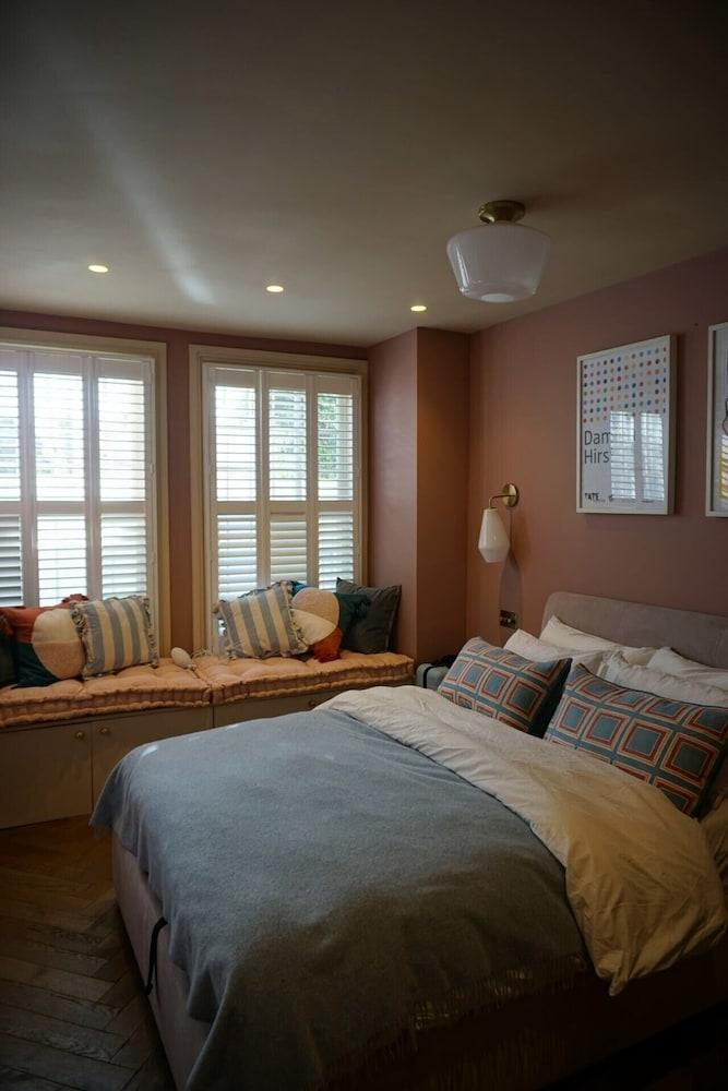 ساب لايم آند سبيتشيوس 3ب يهاوس ويست كينسينجتون! غرفة