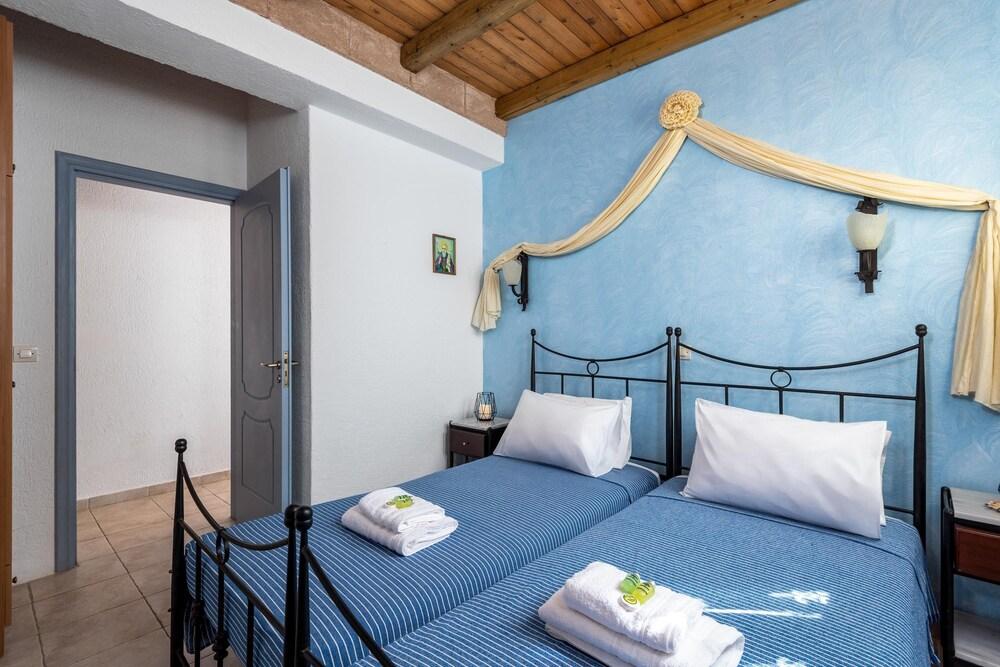 أجنانتي بيتش ستوديوز