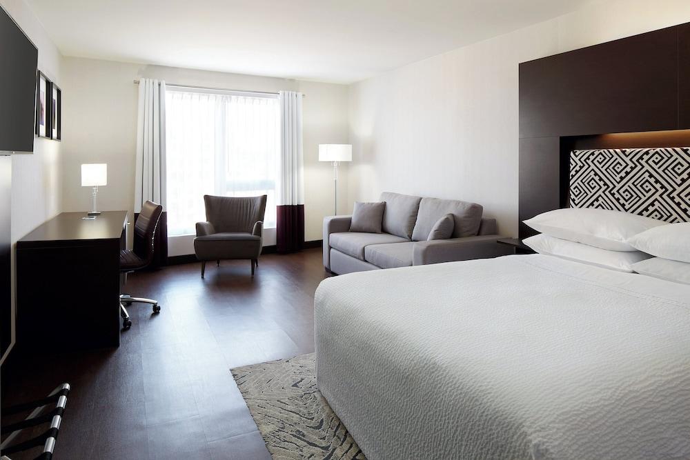 فور بوينتس باي شيراتون ليفيس كونفنش سنتر الصورة الأساسية