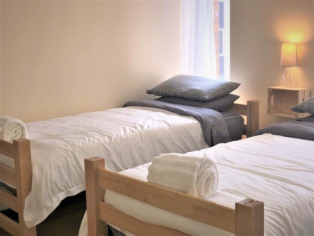 2 بد روم داون تاون أبت والكابل ساف كلين غرفة