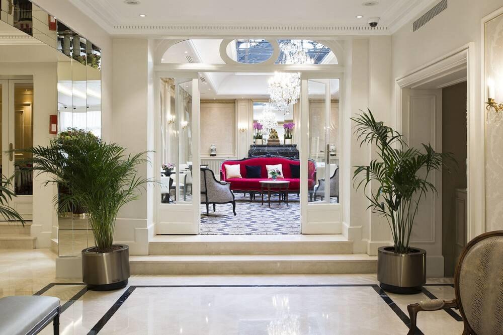 هوتل سانت بيترسبرج أوبرا آند سبا الصورة الأساسية