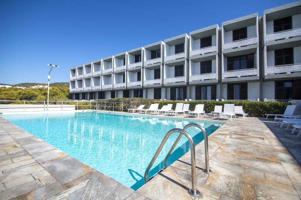 Apollo Resort Featured Image