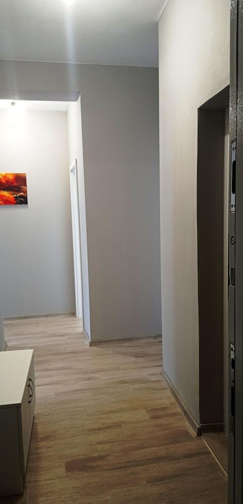 سي هوليسايز -4 رومز أبارتمنت، بورجاس، بولجاريا داخلي