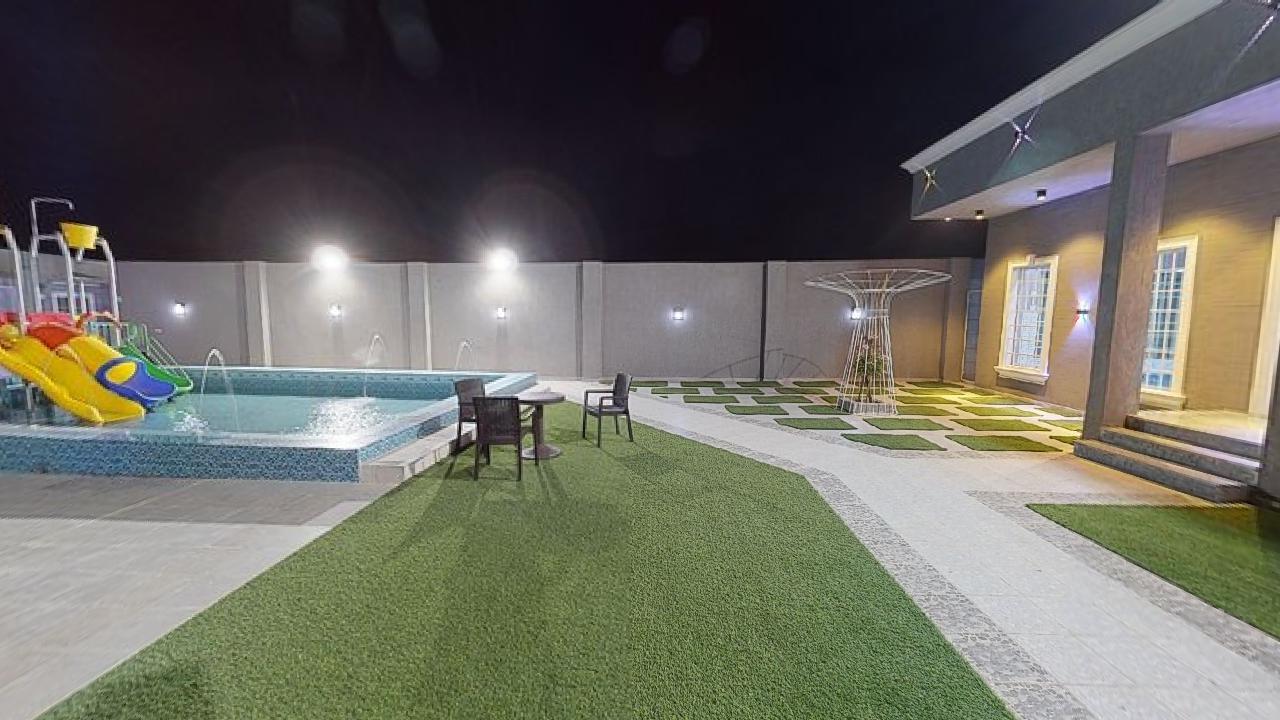 Comfy Chalet with Pool | 1677 Waterslide