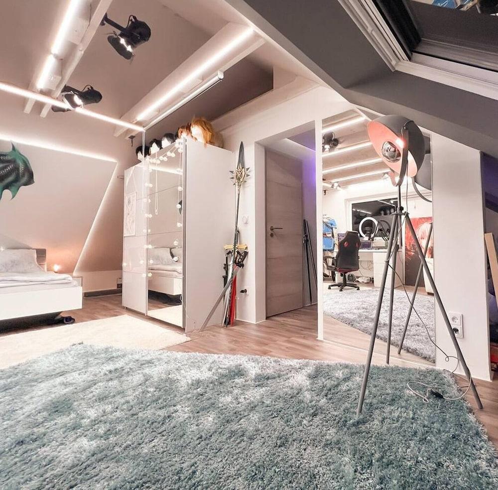 Dragons Nest: Cozy & Modern Attic Loft Nuremberg Exterior