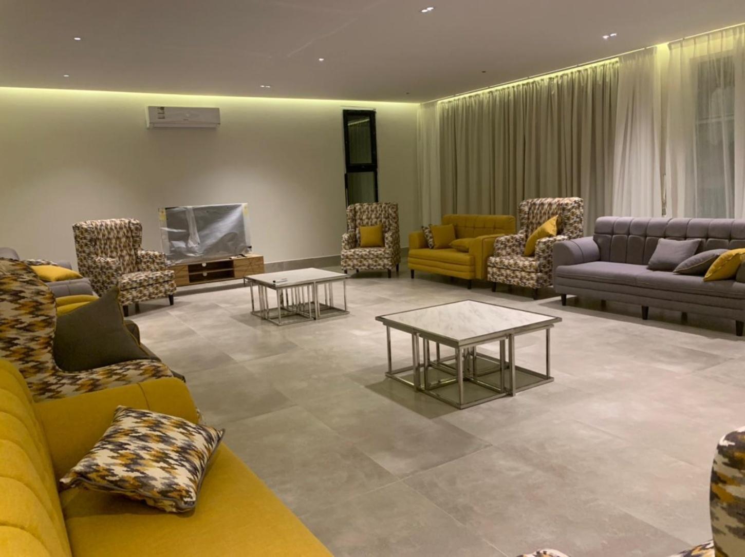 Amazing Chalet with Pool | 3085 Living Room