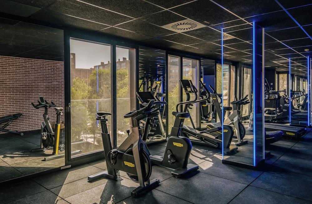 BLAU Student Housing & Language Academy Gym
