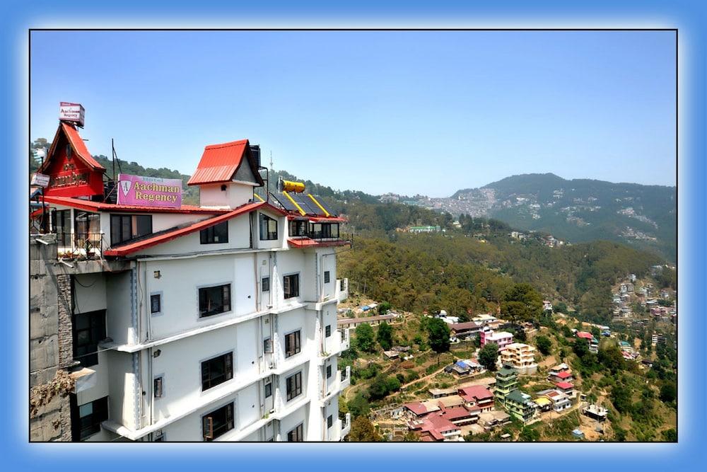 Aachman Regency Exterior detail