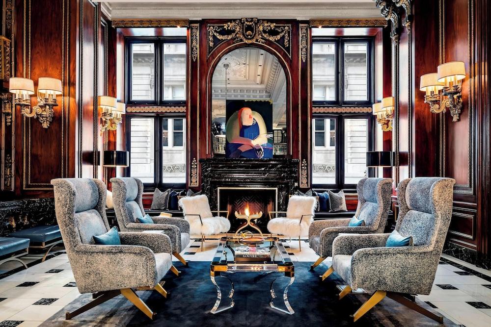 ذا بلاكستون، أوتوغراف كوليكشن الردهة