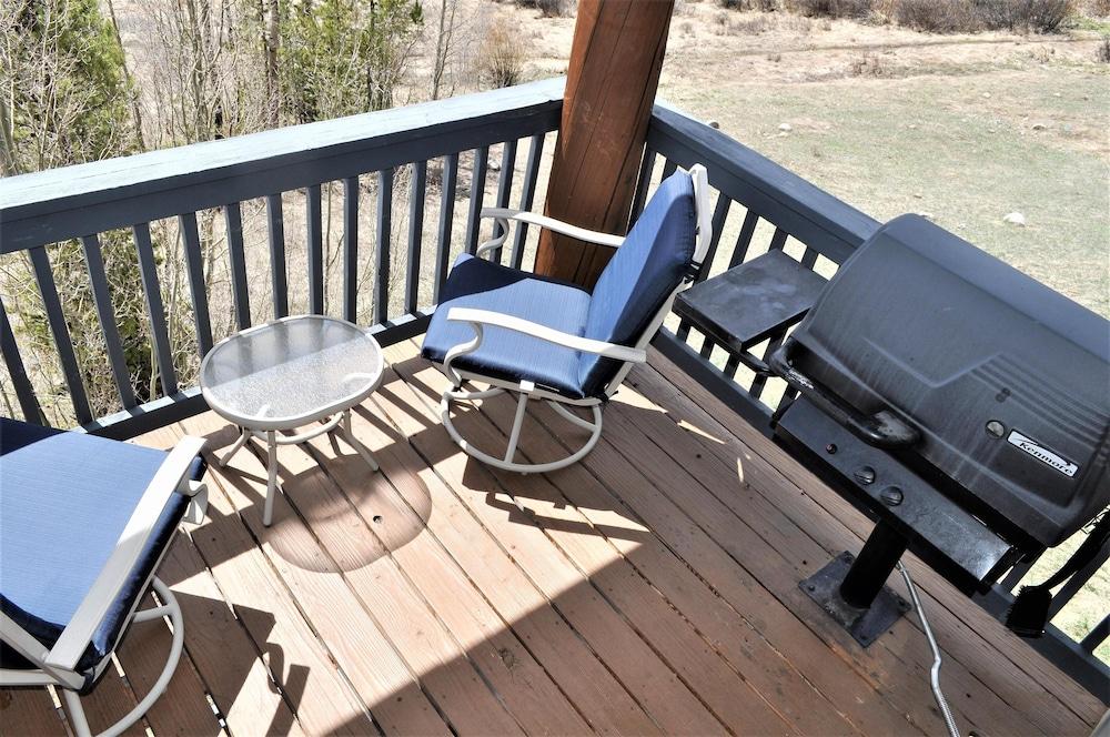 فوريست بارك 3 بد روم 4 باث روم تاون هوم المنطقة المحيطة بالمنشأة