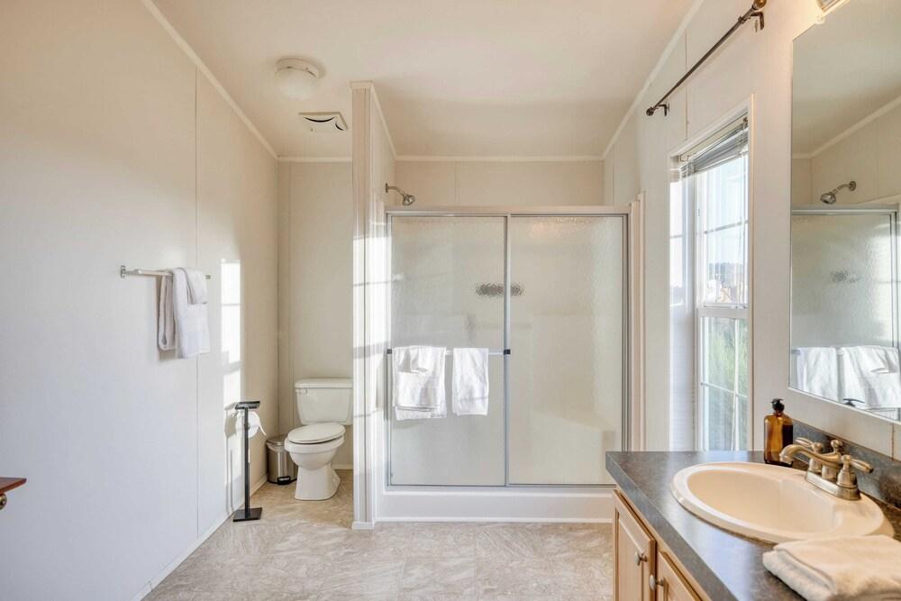 كيز كريك باي أفانتستاي سليبس 42، لاكشري إيستايت داخلي