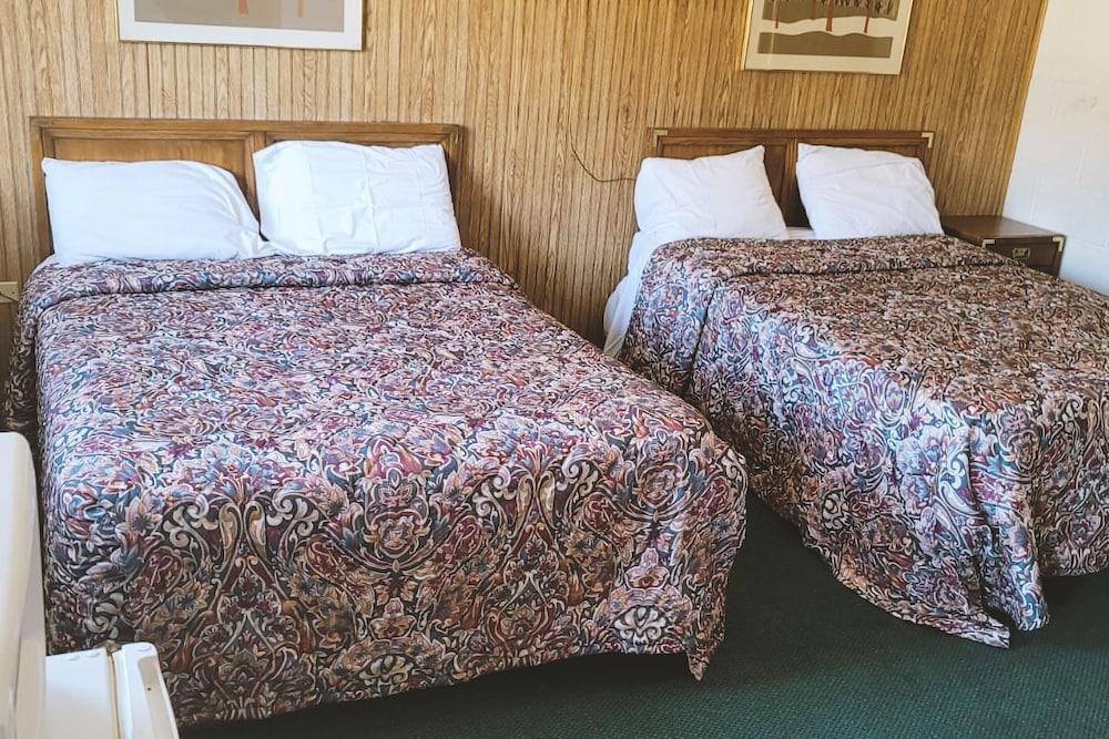 بلو واي إن آند سويتس وينفيلد غرفة