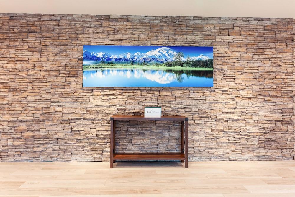 ستاي بريدج سويتس سان بيرناردينو لوما ليند ا باي آيتش جي المنطقة الخارجية