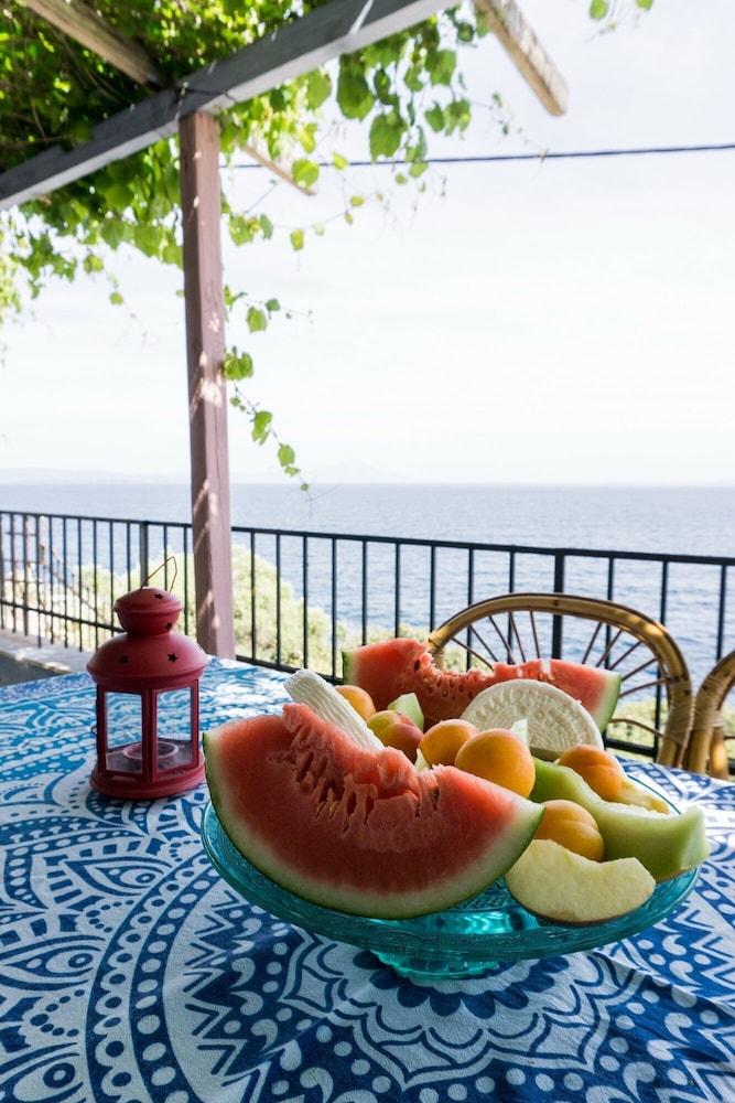 Zennova 1 Mount Athos Sea View Room