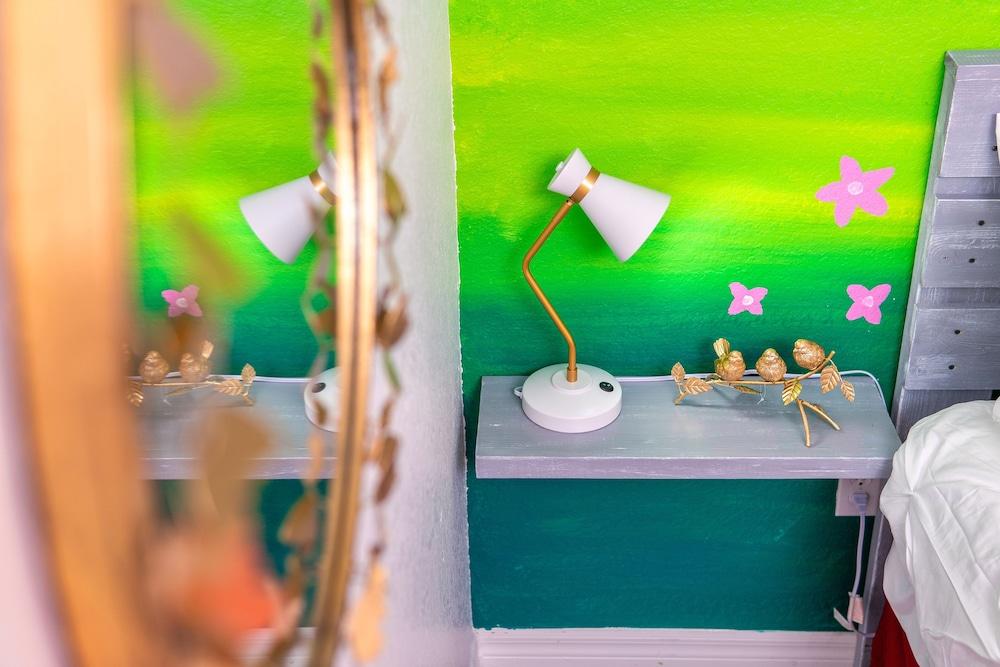 Villas at Seven Dwarfs Room