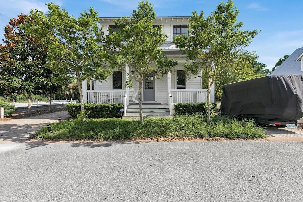Coastal Serenity on 30A Exterior