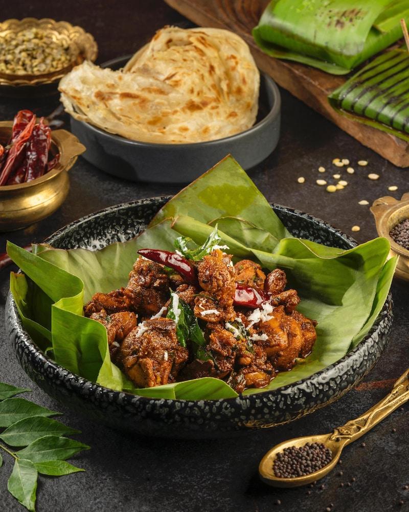 هوتل راديسون بلو أحمد آباد