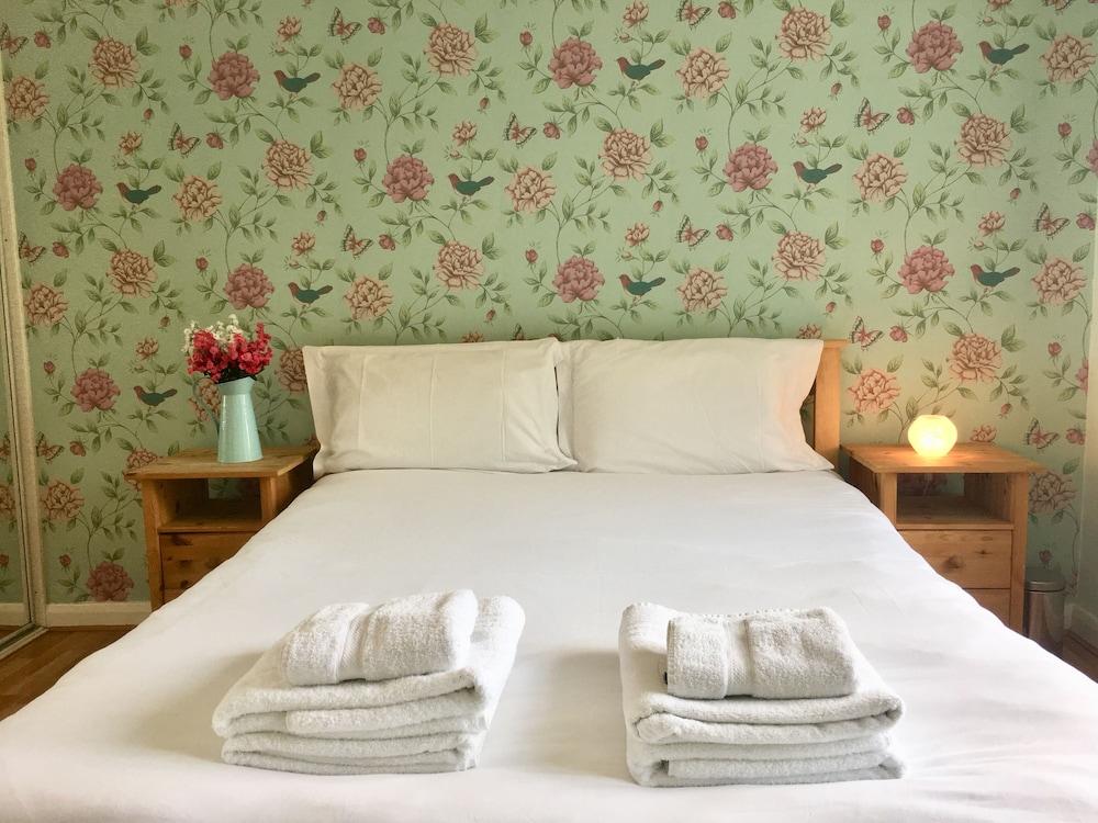 آبل بيرتش 2 بد روم فلات فري باركينج غرفة