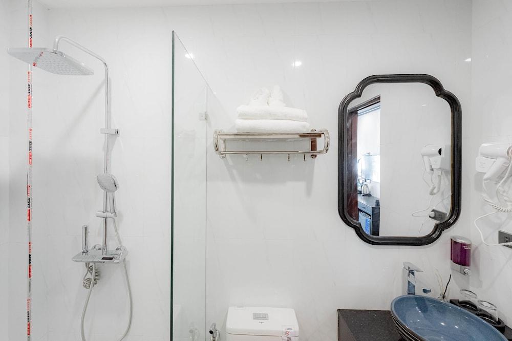 كوزي آن بوتيك هوتل لوانغ برابانج غرفة