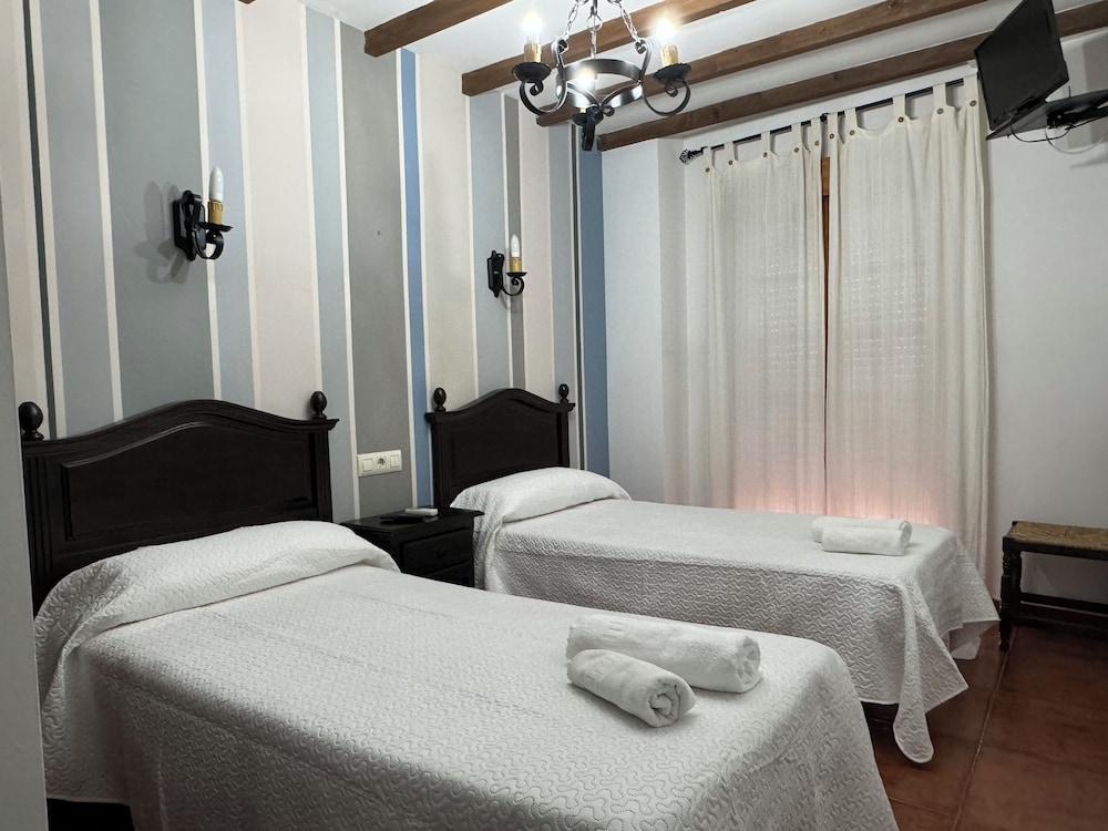 هوستال إل ديسكانسو ديل إمبيرادور غرفة