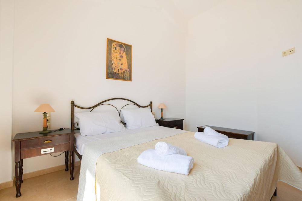 أنجيليكا هاوس -مازينج سي فيو