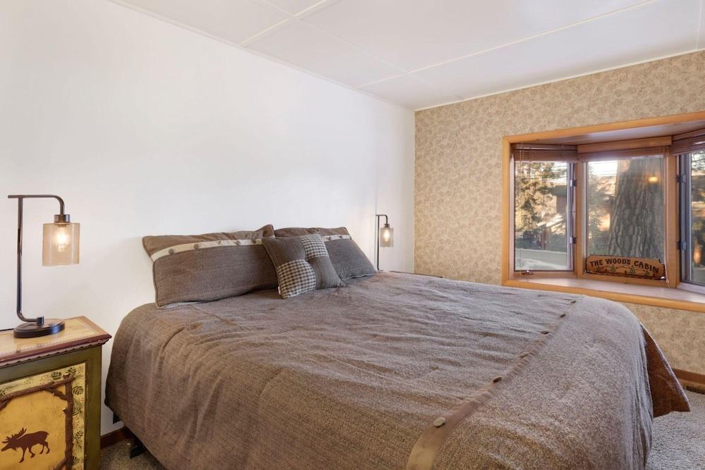 كامب وود - 422 باي بيج بير فاكيشنز غرفة