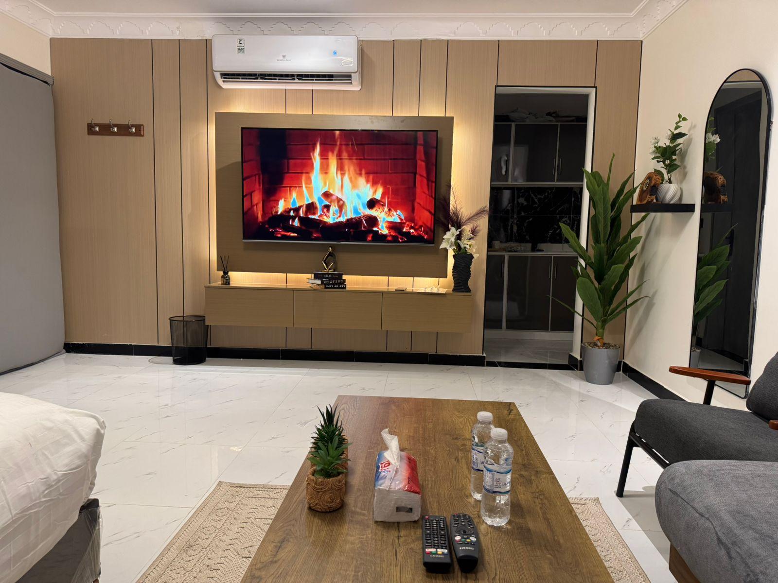 Elegant Studio with Self Check-in | 5683 Bedroom