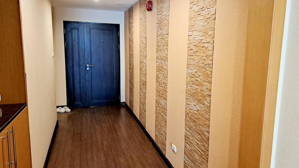 6د - 3 بد روم داون تاون أبارتمنت وذ شيرد بول داخلي