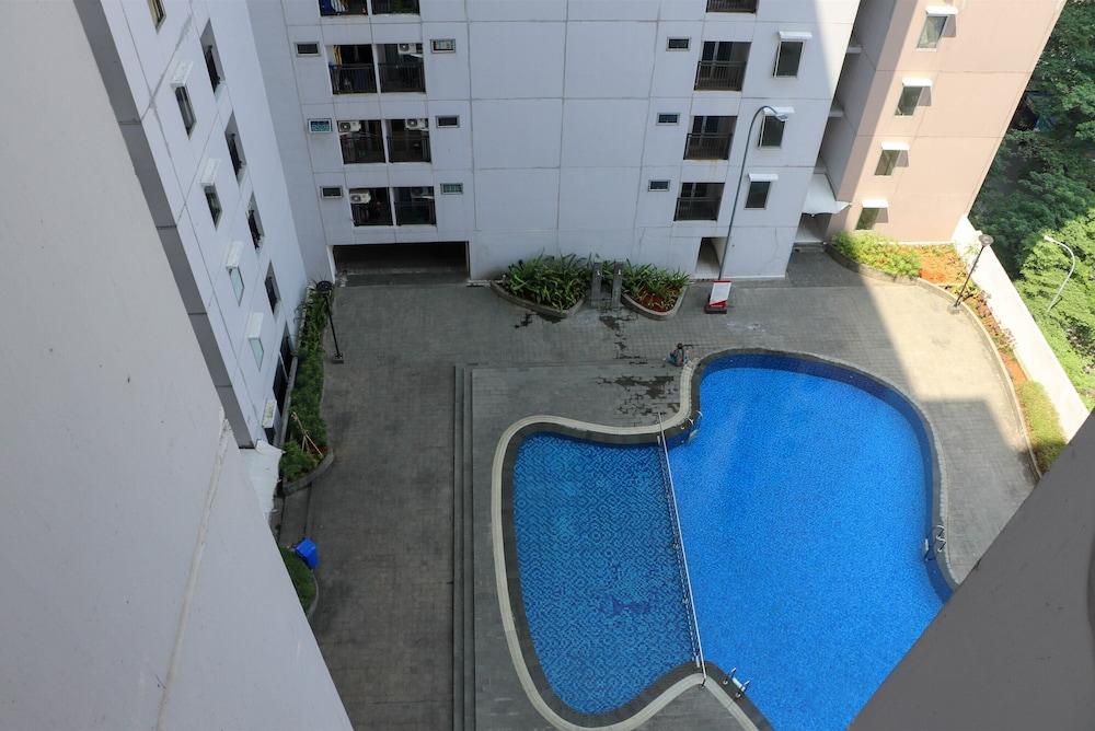 Warm And Homey 2Br At Sentraland Cengkareng Apartment Exterior