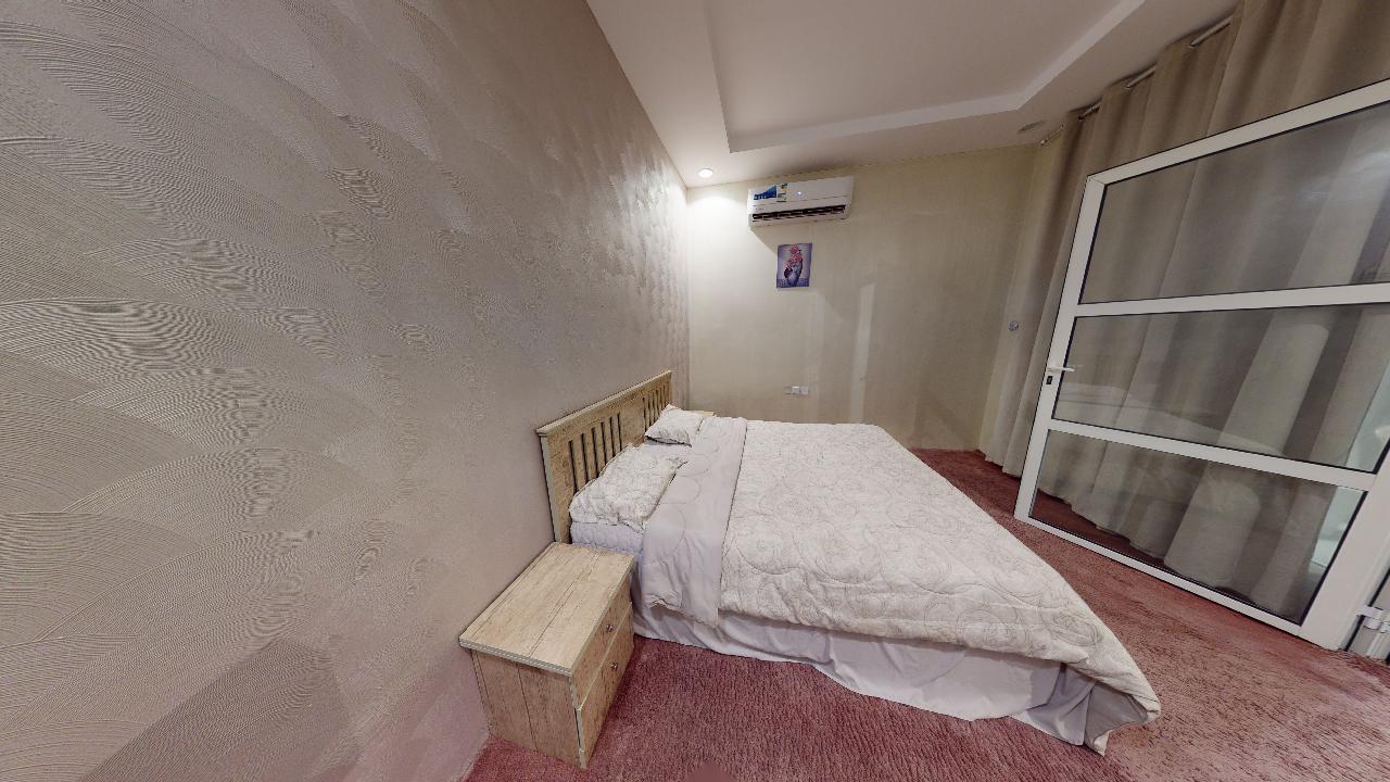 شاليه بتصميم أنيق ومنطقة مخصصة للأطفال |61 غرفة