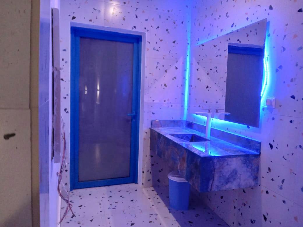 Comfy Chalet with Pool | 4376 Bathroom